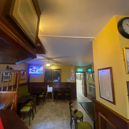 Lady Hamilton Inn Portsmouth Bagian luar foto