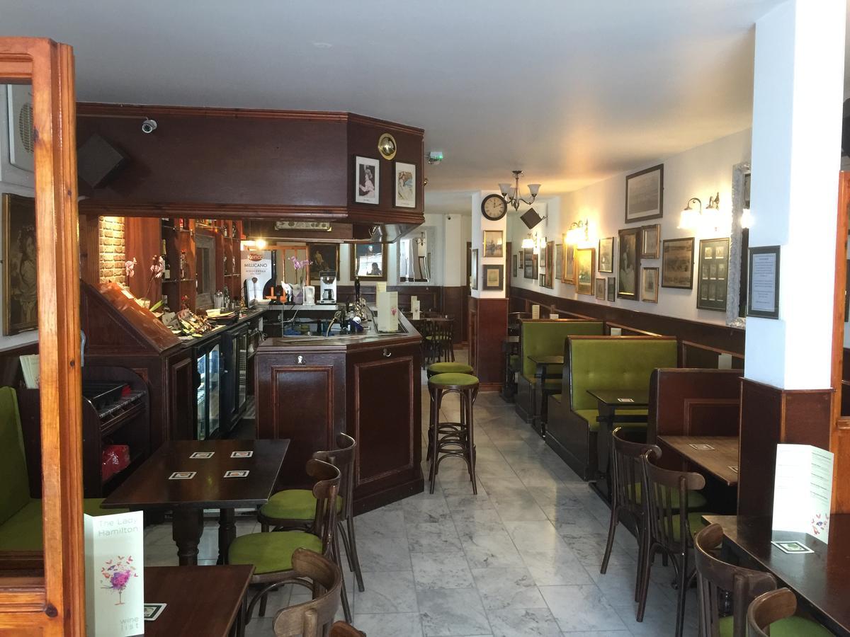 Lady Hamilton Inn Portsmouth Bagian luar foto