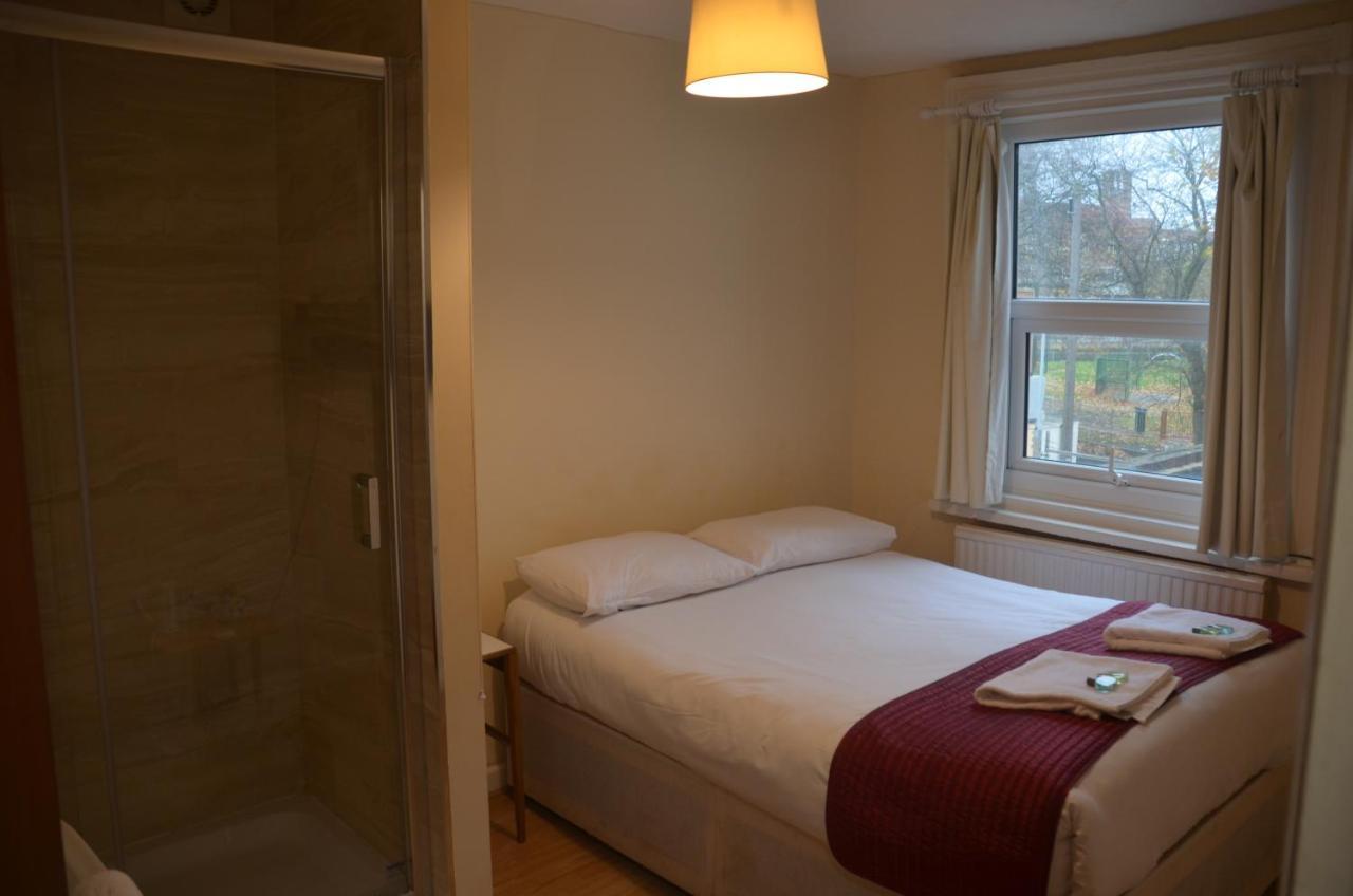Lady Hamilton Inn Portsmouth Bagian luar foto